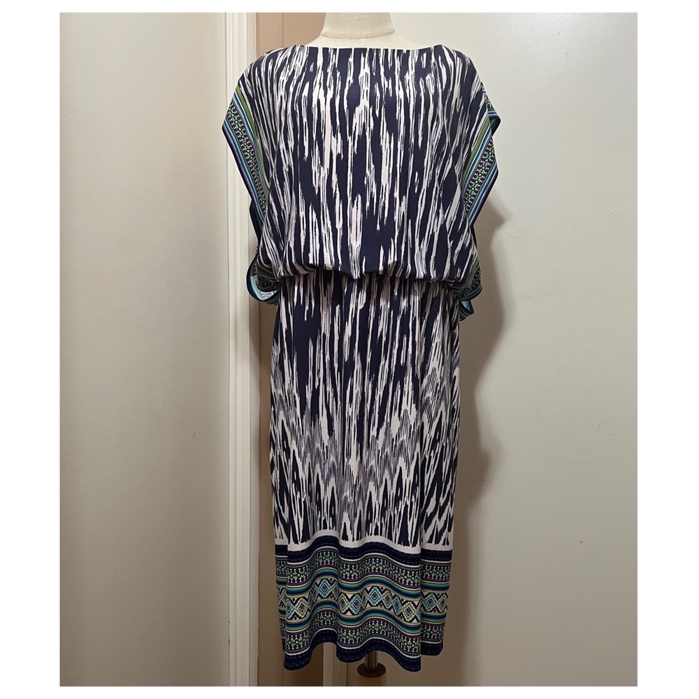 Chico’s Dress Midi Dress Multi Color Size 2 Large Elastic Waist Geometric Print.